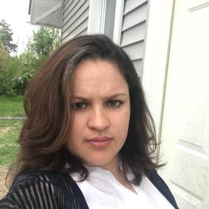 Meet your Posher, Adriana